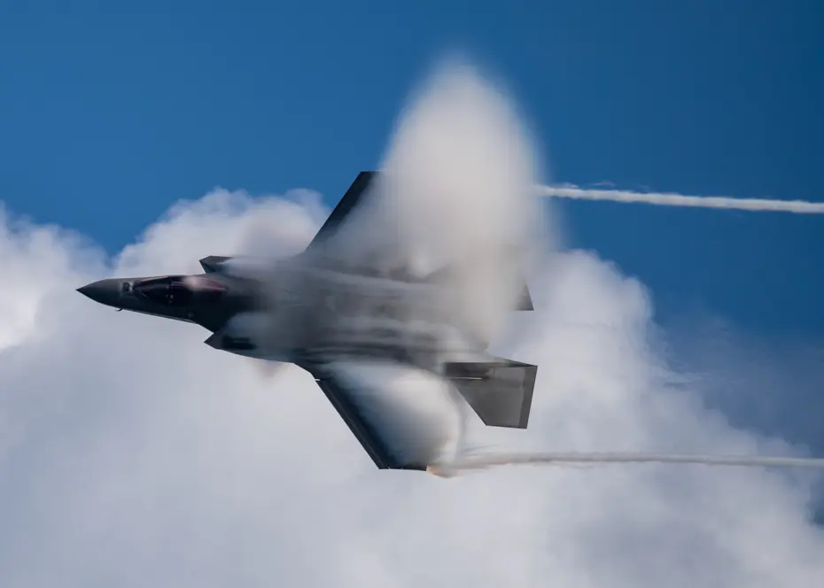 F-35 savaş uçağı