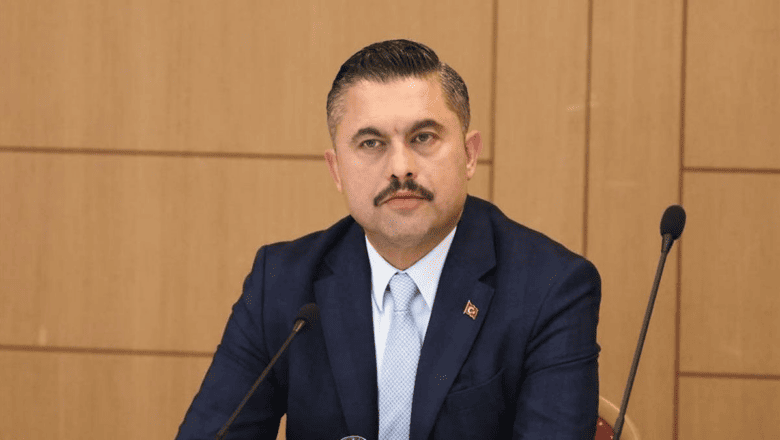 Görevden uzaklaştırılan