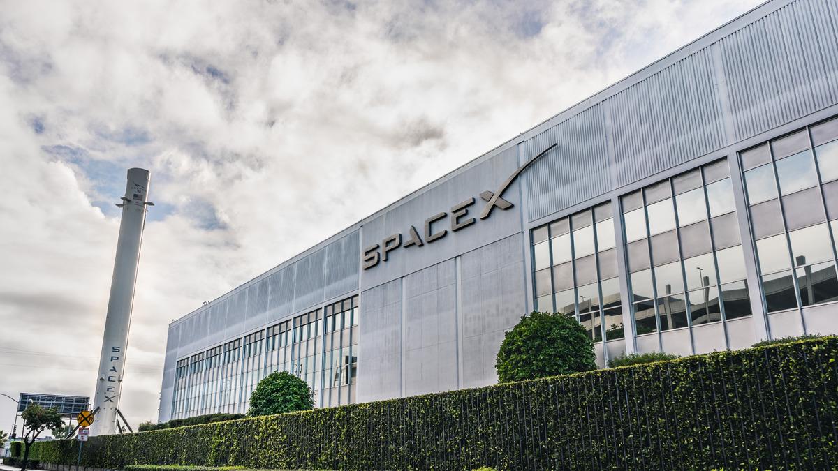 SpaceX’in yapay