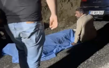Araç uçuruma yuvarlandı